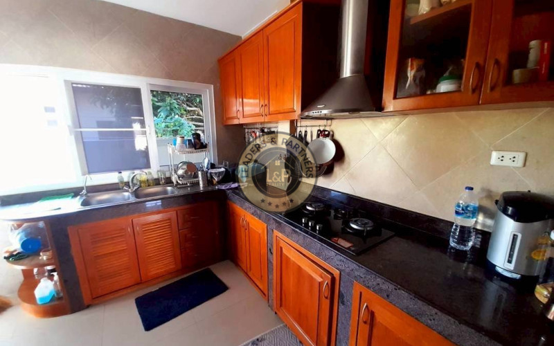 4 izbová vila s bazénom v Thajsku-Pattaya