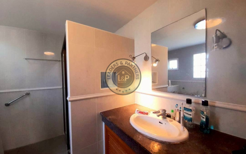 4 izbová vila s bazénom v Thajsku-Pattaya