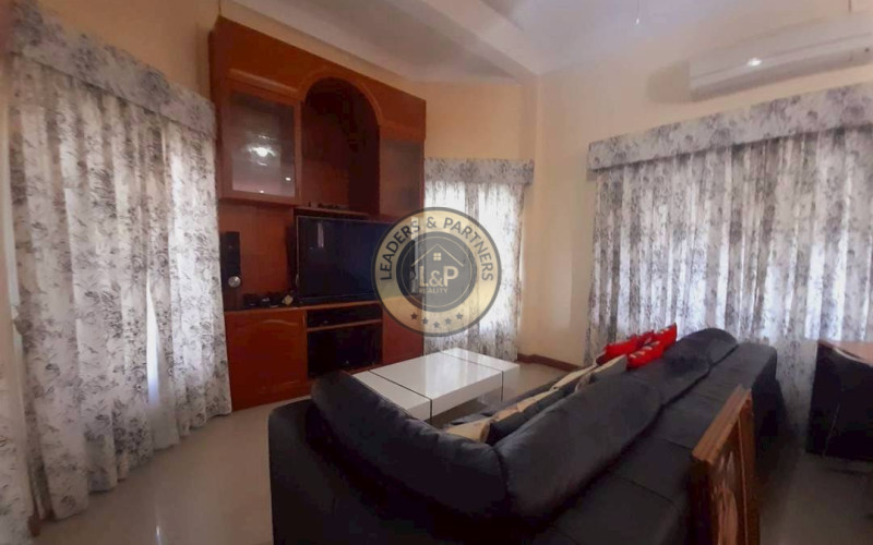 4 izbová vila s bazénom v Thajsku-Pattaya