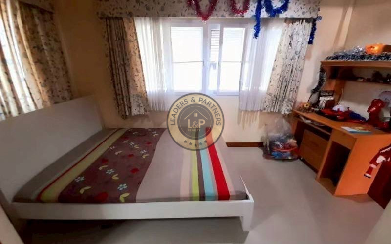 4 izbová vila s bazénom v Thajsku-Pattaya