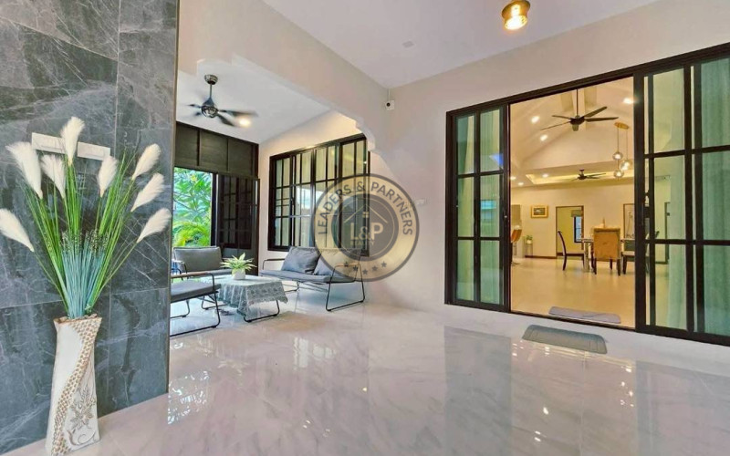 5 izbová vila s bazénom v Thajsku-Pattaya-jazero Map Prachan