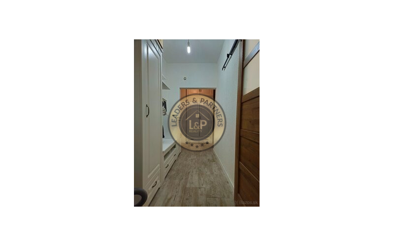 2-izb. byt s balkónom na predaj | ASTROVÁ, BA II