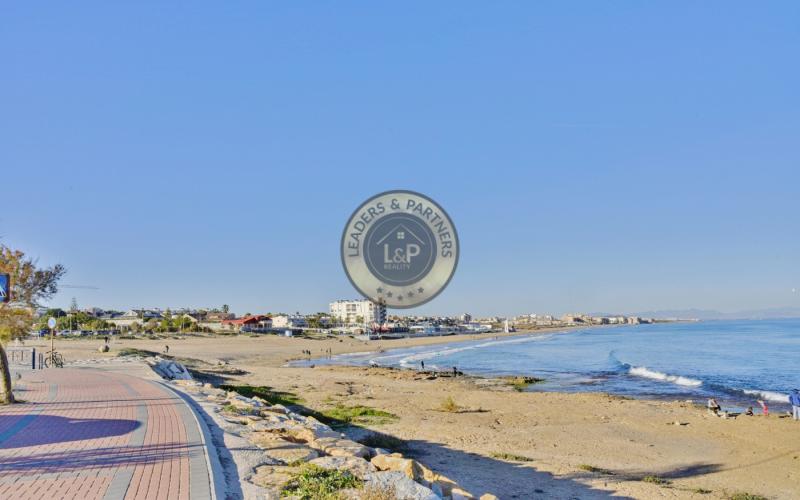 Apartmán 2+kk Torrevieja-Torreblanca, Španielsko