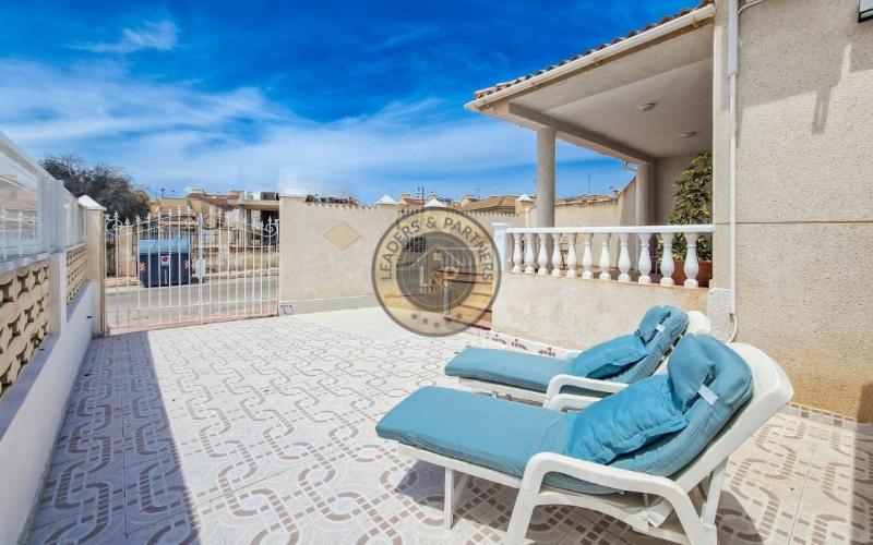 Rodinný dom 3+kk Torrevieja-Los Frutales, Španielsko