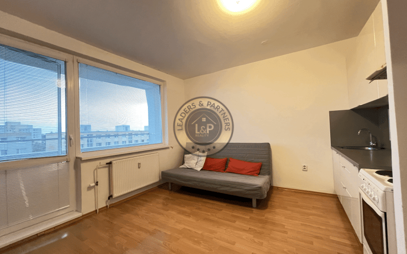 Dvojgarsónka s balkónmi na predaj | BLAGOEVOVA, BA V