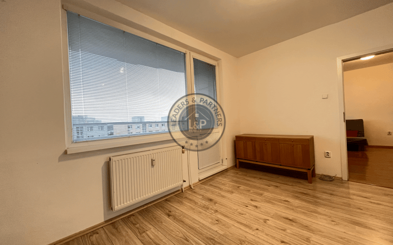 Dvojgarsónka s balkónmi na predaj | BLAGOEVOVA, BA V