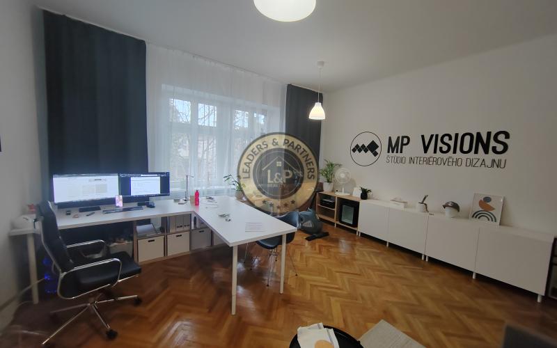 Kancelária v centre Senca na prenájom-25 m2,Lichnerova ulica