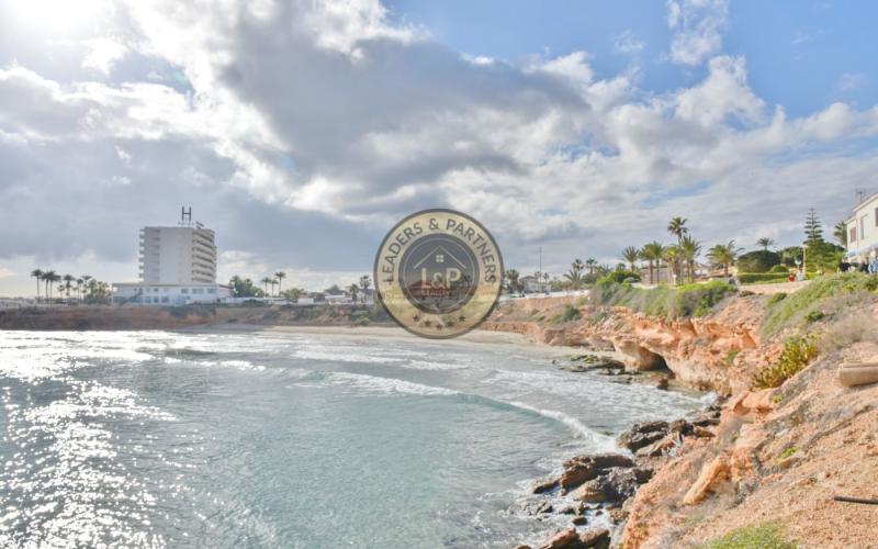 Apartmán 3+kk Orihuela Costa-Playa Flamenca, Španielsko