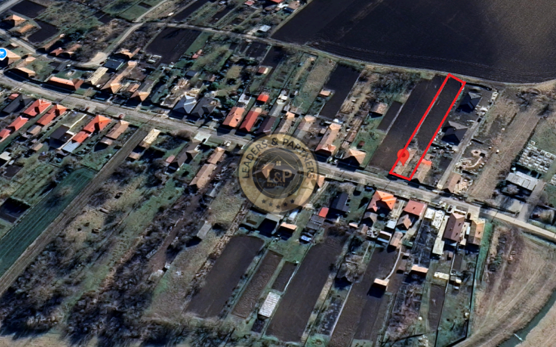 Pozemok na výstavbu domu, Malé Zálužie, IS pred pozemkomMalé Zálužie