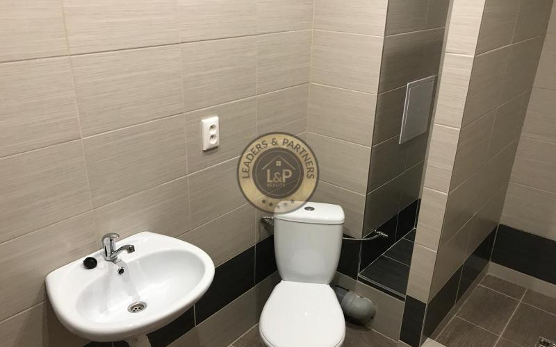 Na predaj zrekonštruovaná 2-podlažná budova v centre Šelpíc