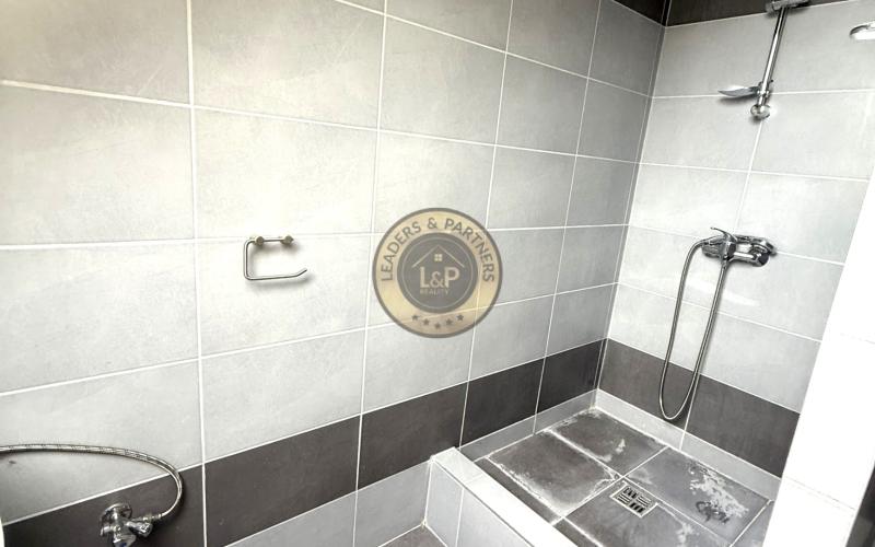 Na predaj zrekonštruovaná 2-podlažná budova v centre Šelpíc