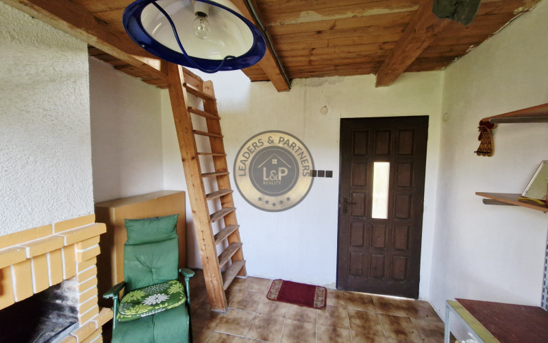 Na predaj murovaná chata so záhradou. Jazierko Pozdišovce