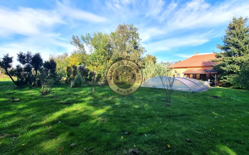 PREDAJ rodinný dom na rozsiahlom pozemku 25 296 m2 Mosonmagyaróvár