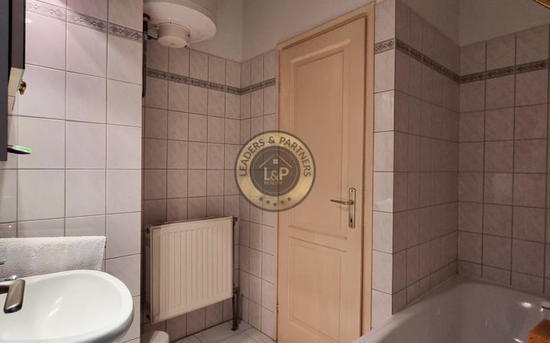 PREDAJ rodinný dom na rozsiahlom pozemku 25 296 m2 Mosonmagyaróvár