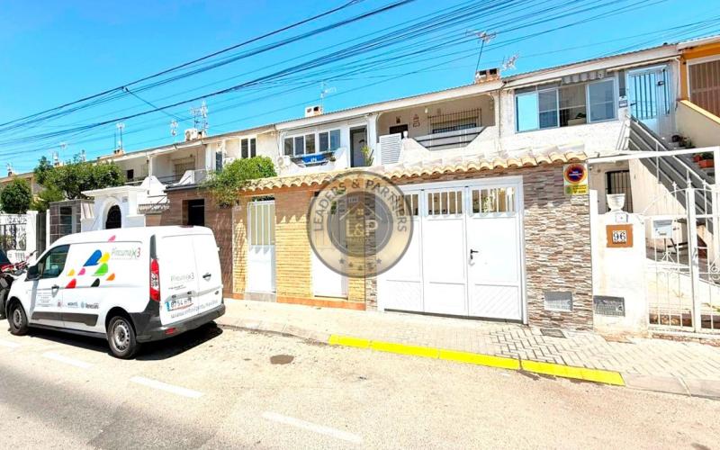 Apartmán 3+kk Torrevieja-Aguas Nuevas, Španielsko