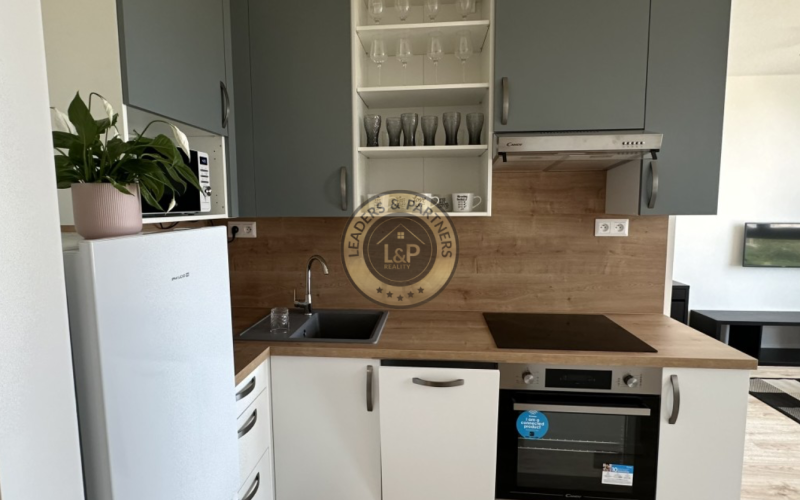 2-izb. byt s parkovaním | SLNEČNICE, BA V