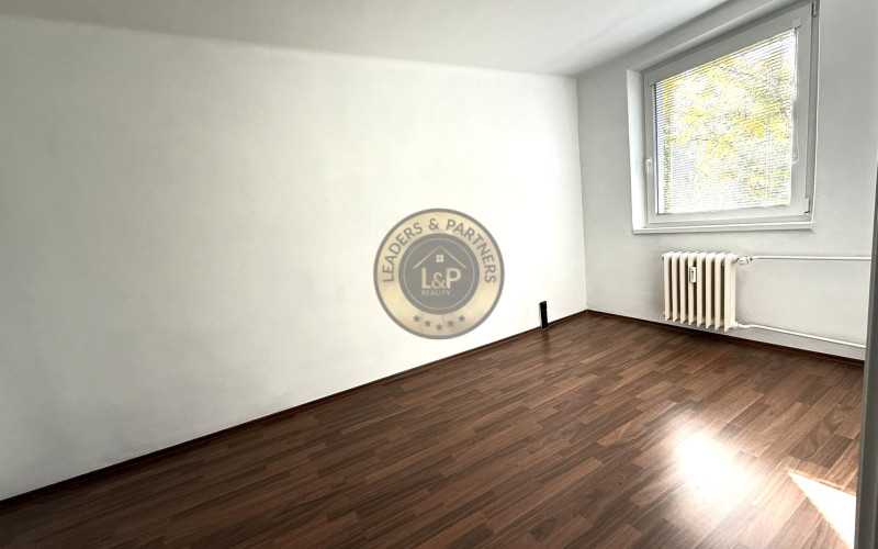 Na prenájom 3-izbový byt na ulici G. Dusíka