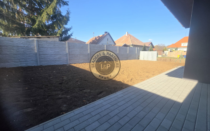 Novostavba 4izb. Bungalov obec Šurianky