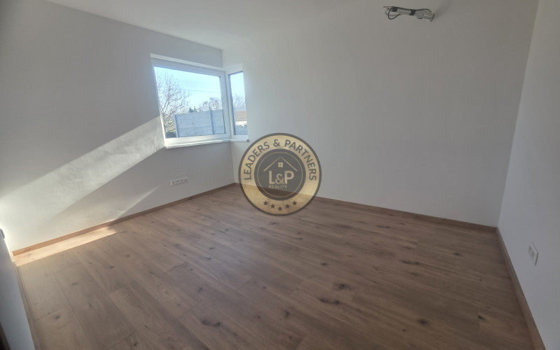 Novostavba 4izb. Bungalov obec Šurianky