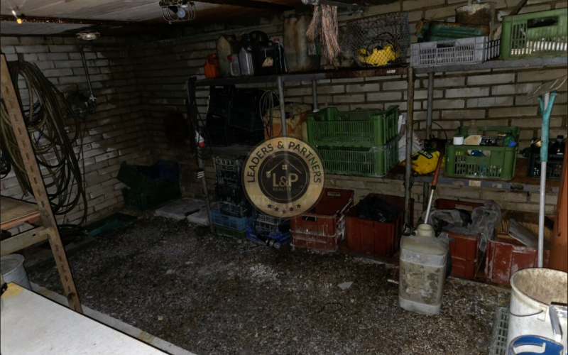 L&P | Murovaná trojpodlažná chata s pozemkom 512 m² – Rača