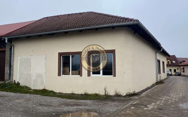 NA PREDAJ-Obchodno-administratívne priestory-Stará Ľubovňa