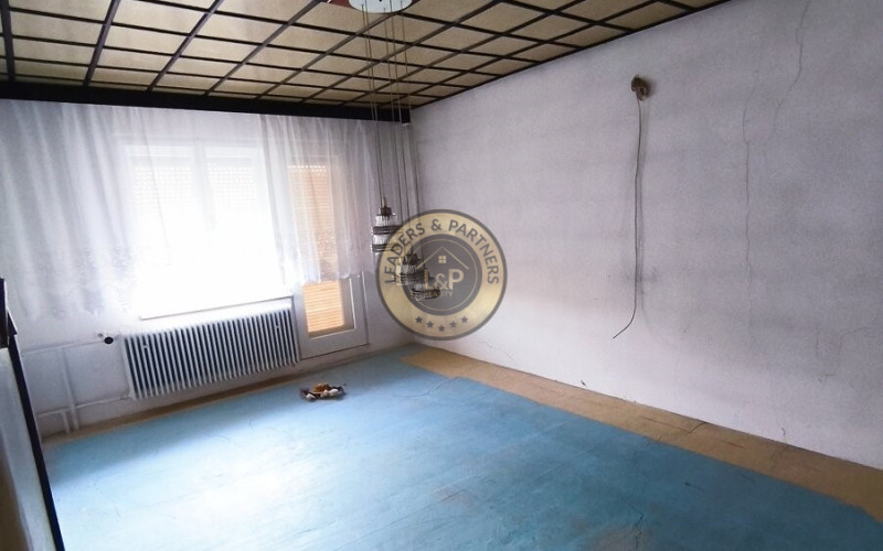 Na predaj 5iz. RD v pôvodnom stave v Holíči