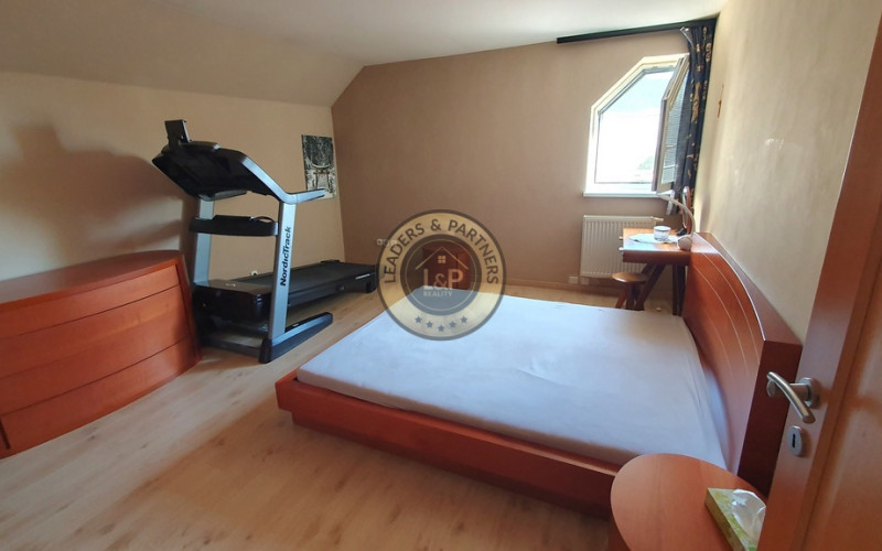 PREDAJ: luxusný 6 izb. dom 400 m2 z r. 2018 Čenčice