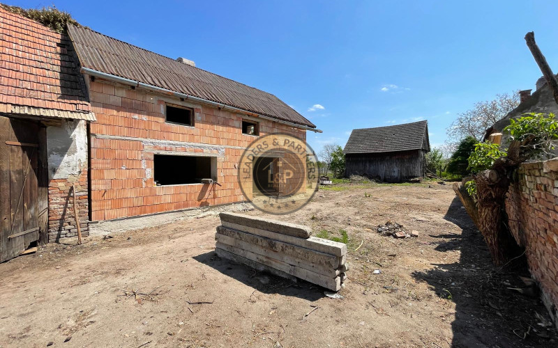 Na predaj RD vhodný na celkovú rekonštrukciu v obci Sekule