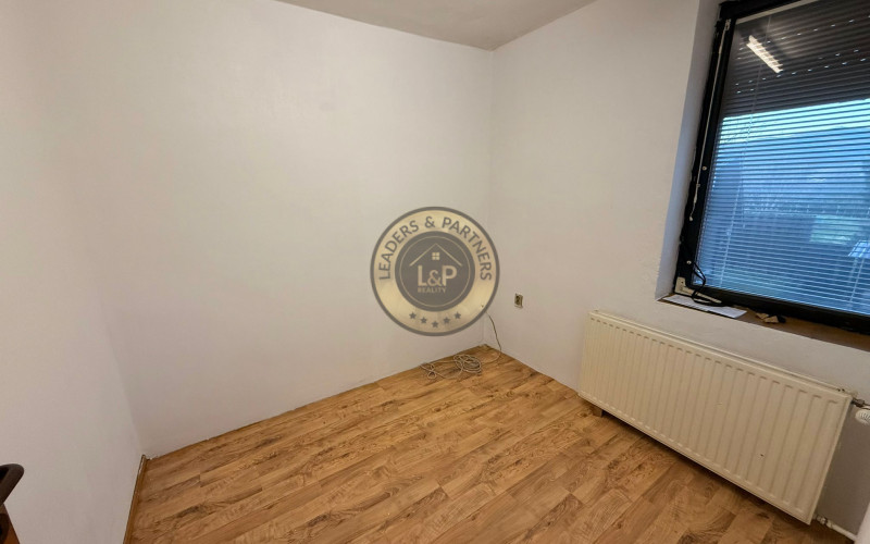 NA PREDAJ - Priestranný 6 izbový dom s garážou v Sabinove