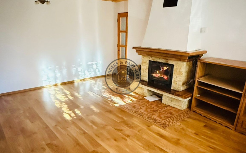 NA PREDAJ - Priestranný 6 izbový dom s garážou v Sabinove