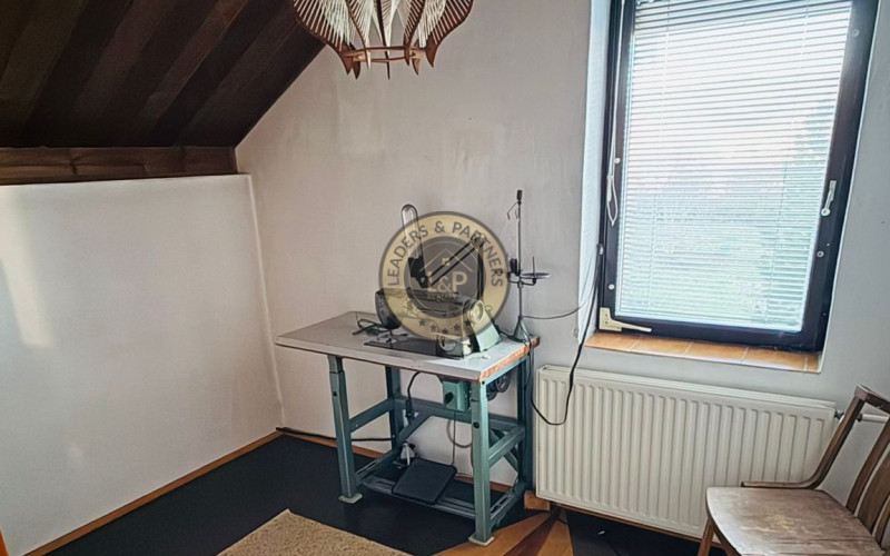 NA PREDAJ - Priestranný 6 izbový dom s garážou v Sabinove