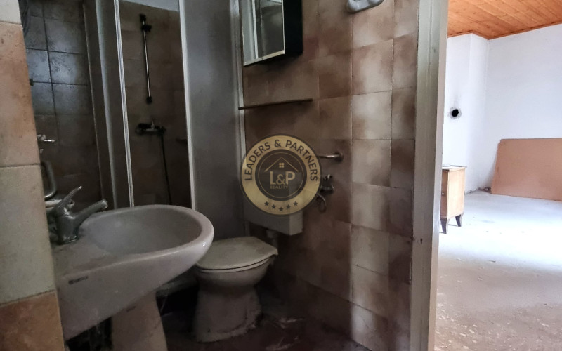 PREDAJ rodinný dom Ásvanyráró