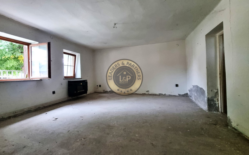 PREDAJ rodinný dom Ásvanyráró