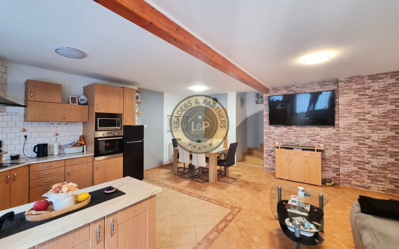 PREDAJ 5izbový rodinný dom Levél