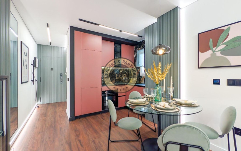 Moderný apartmán 3+kk Torrevieja, Španielsko