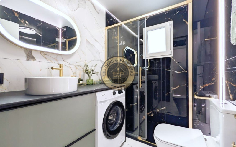 Moderný apartmán 3+kk Torrevieja, Španielsko