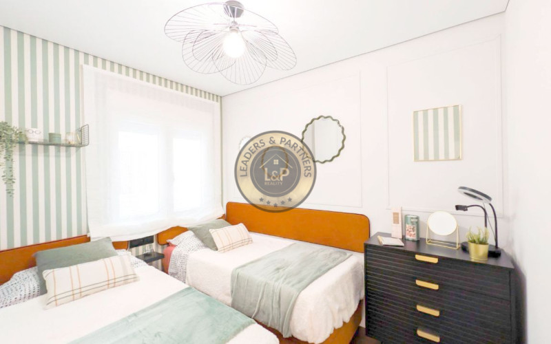 Moderný apartmán 3+kk Torrevieja, Španielsko