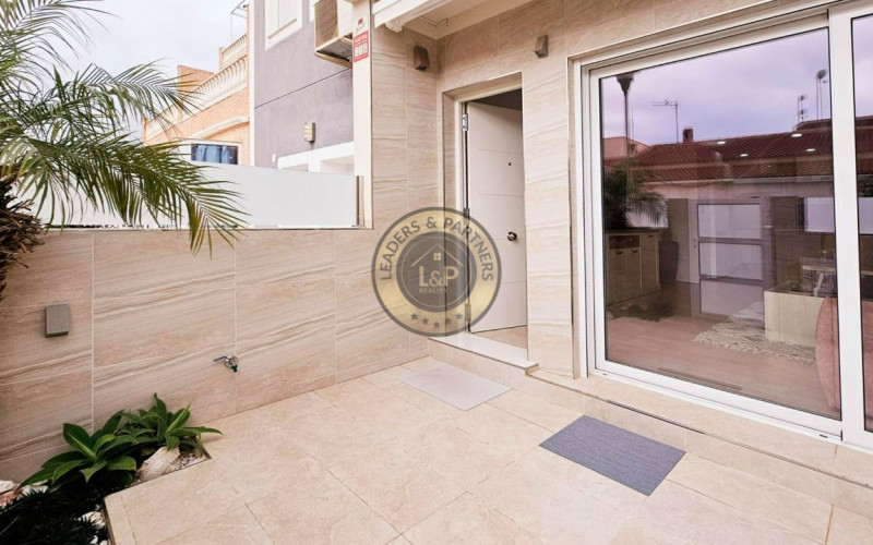 Mezonet 3+kk Torrevieja-El Chaparral, Španielsko