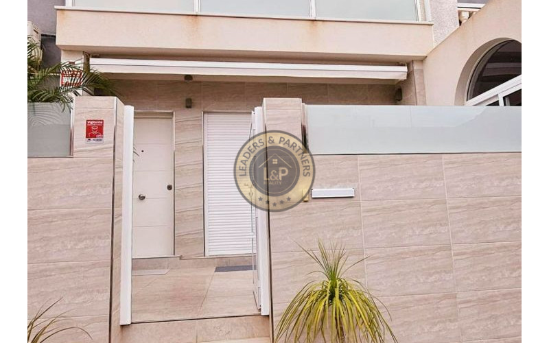 Mezonet 3+kk Torrevieja-El Chaparral, Španielsko