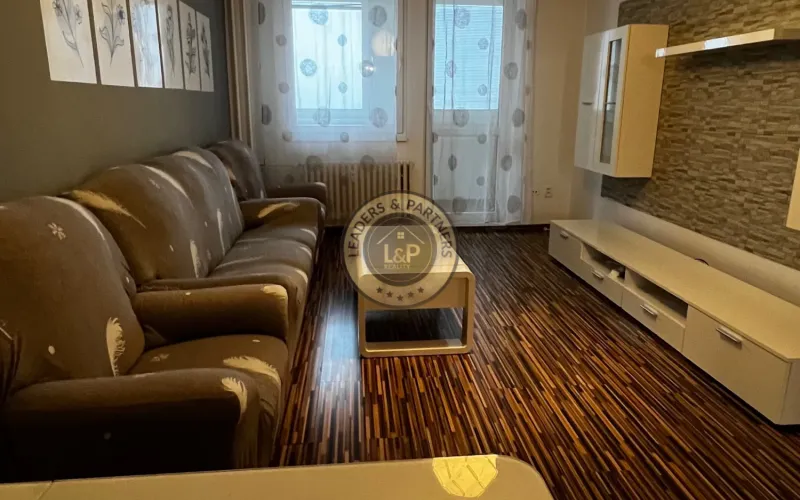 3-izb. byt na prenájom | NÁMESTIE HRANIČIAROV, BA V