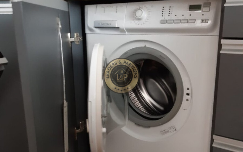 2 izbový byt Košice - Západ, trieda SNP, kompl rek, 2x lodžia, zariadený