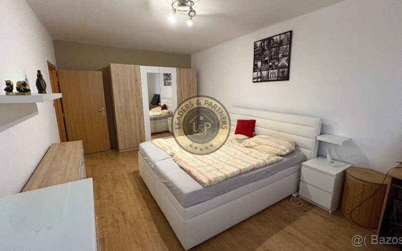 Veľký 2 izbový zariadený byt Bizetova