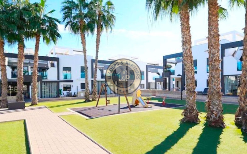 Apartmán 3+kk Orihuela Costa-La Zenia, Španielsko