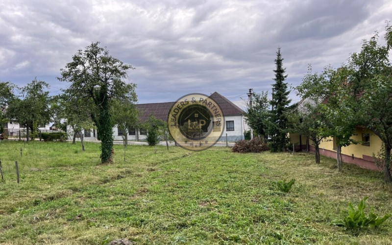 Na predaj pozemok vhodný na výstavbu RD v obci Cerová