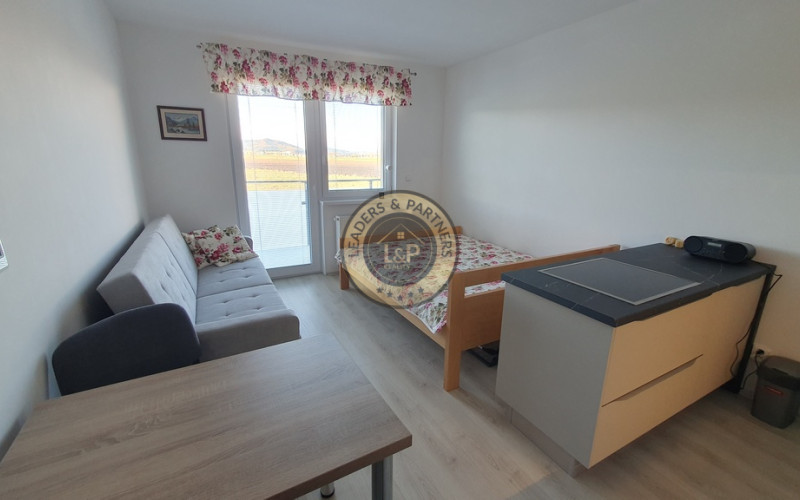 PREDAJ: 1 izb. byt s balkónom + parkovacie miesto novostavba Barbora s krásnym výhľadom na Vysoké Tatry