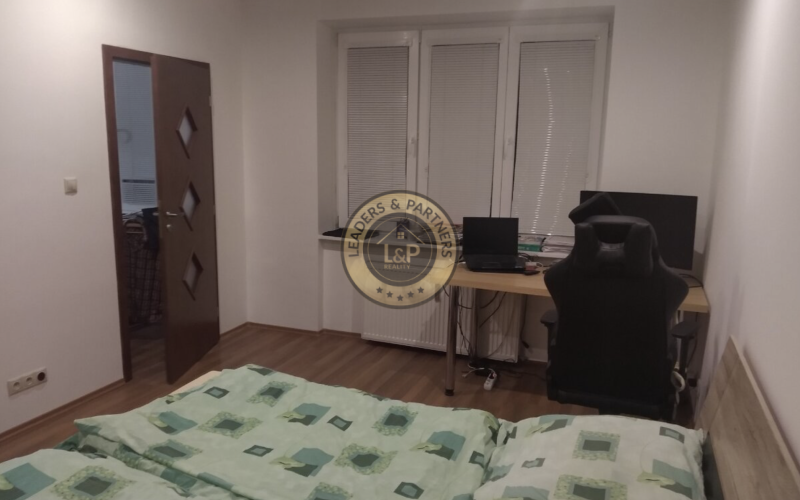 Veľký 2-izb. byt na prenájom | HLINKOVA, KE I