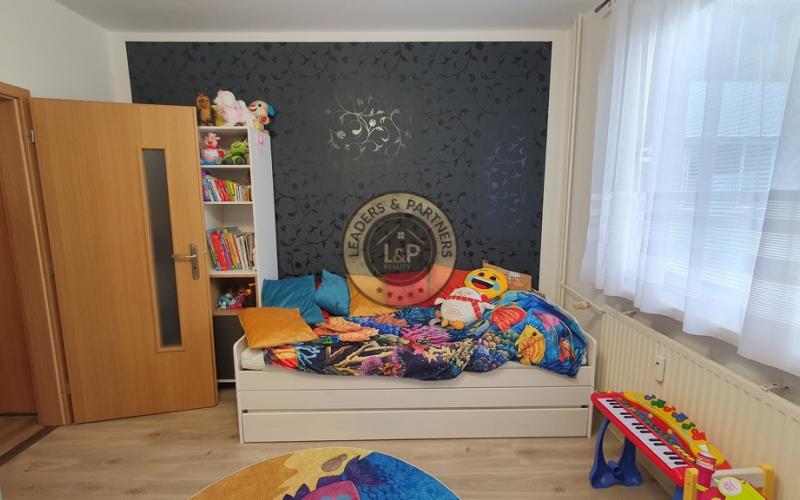 PREDAJ: 3 izb. byt 76 m2 + loggia Zimná ul.