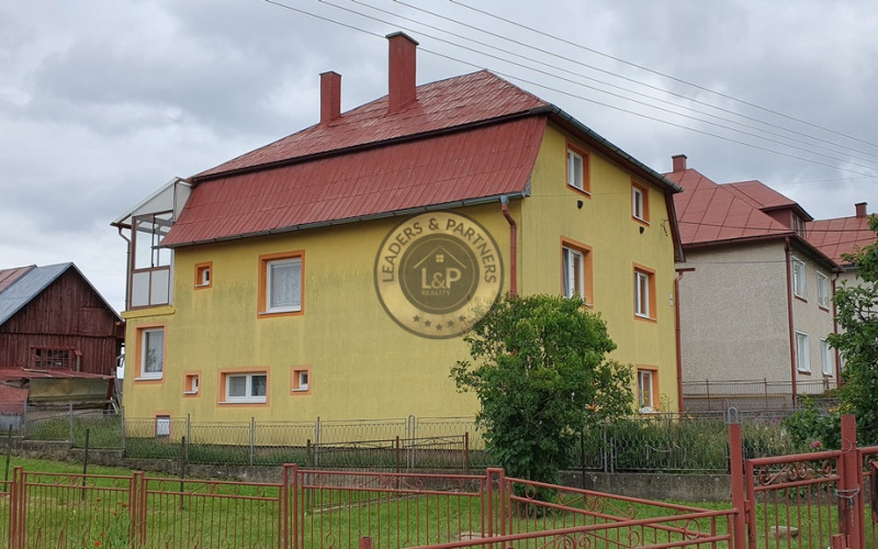 PREDAJ: veľký 2 poschodový rodinný dom Šuňava s výhľadom na Vysoké Tatry