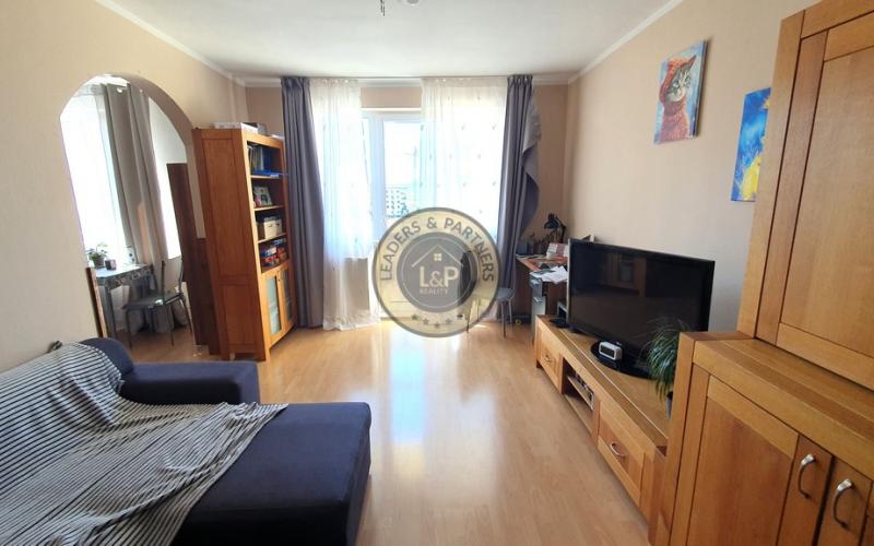 PREDAJ: 3 izb. byt 77 m2 s 2 balkónmi Slnečnica Novomeského