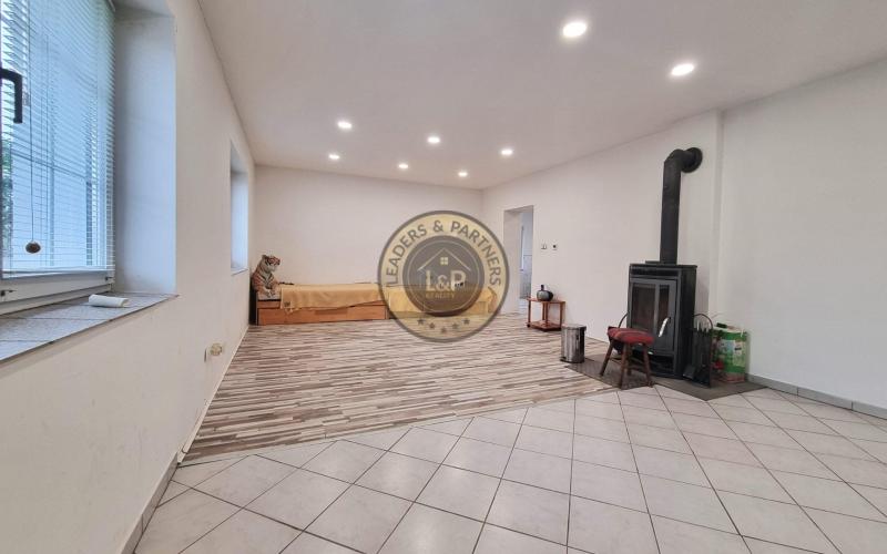 PREDAJ rodinný dom Levél